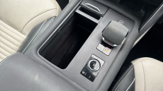 Land Rover Discovery 3.0 D300 Metropolitan Edition 5dr Auto Diesel Station Wagon